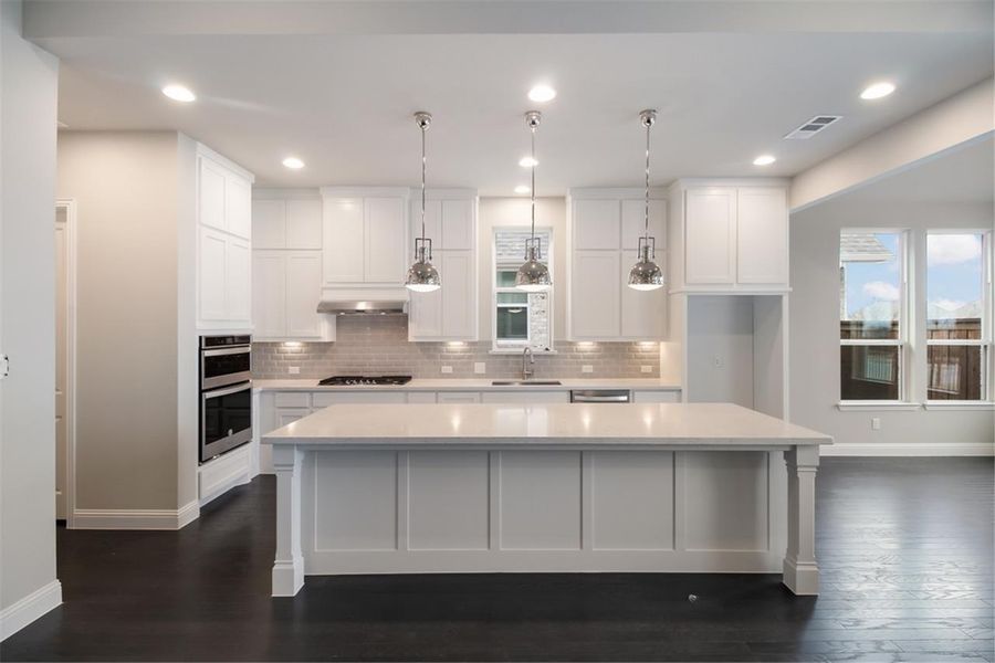 Image 68 of the University Place community in Dallas, TX.