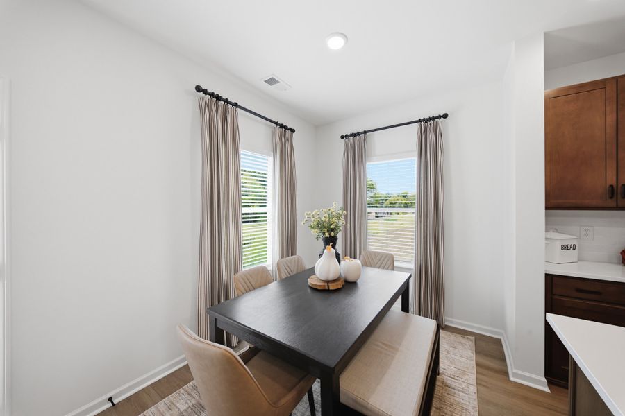 Furnished interior in a model home at Laurelwood Park in Gallatin (Image 8). Furnished interior in a model home at Laurelwood Park in Gallatin (Image 8).