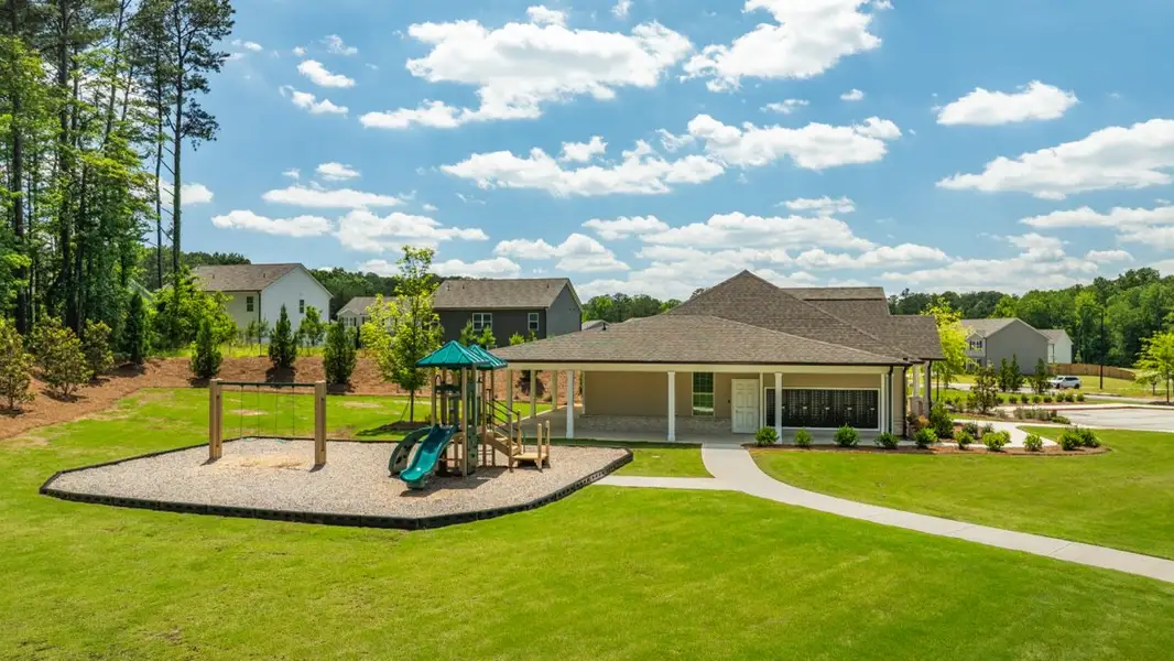 Community amenity available to residents of Fairhaven in Lithia Springs (Image 3).