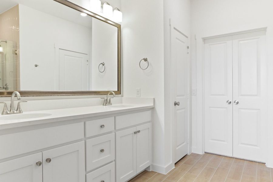 Mira Lagos Villas,75054 Mira Lagos Villas,75054