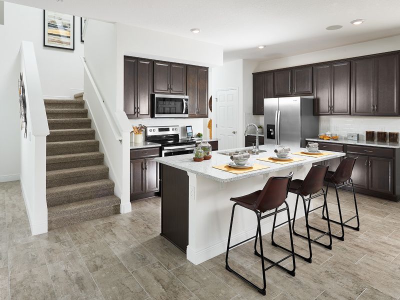 Image 41 of the Hawks Crest Townhomes community in Winter Park, FL.