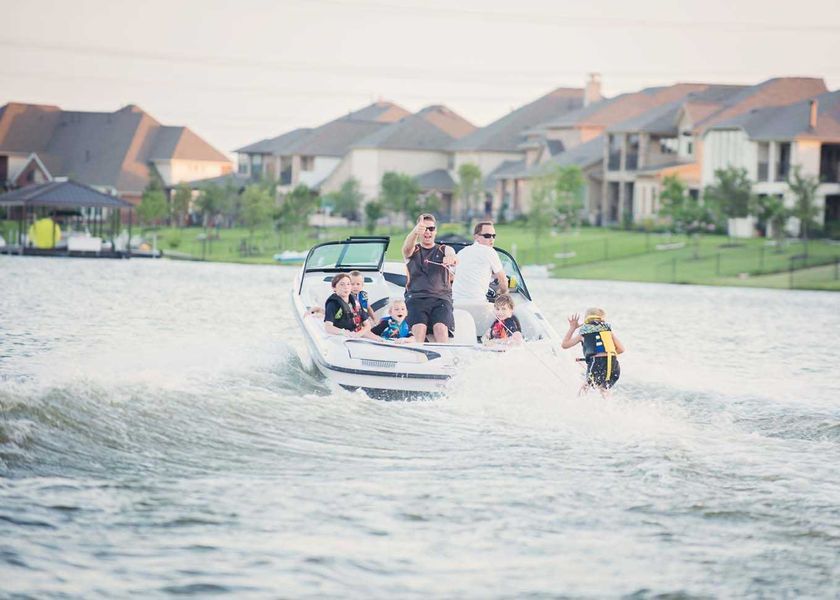 Image 7 of the Towne Lake: Rear Entry Townhomes community in Cypress, TX.
