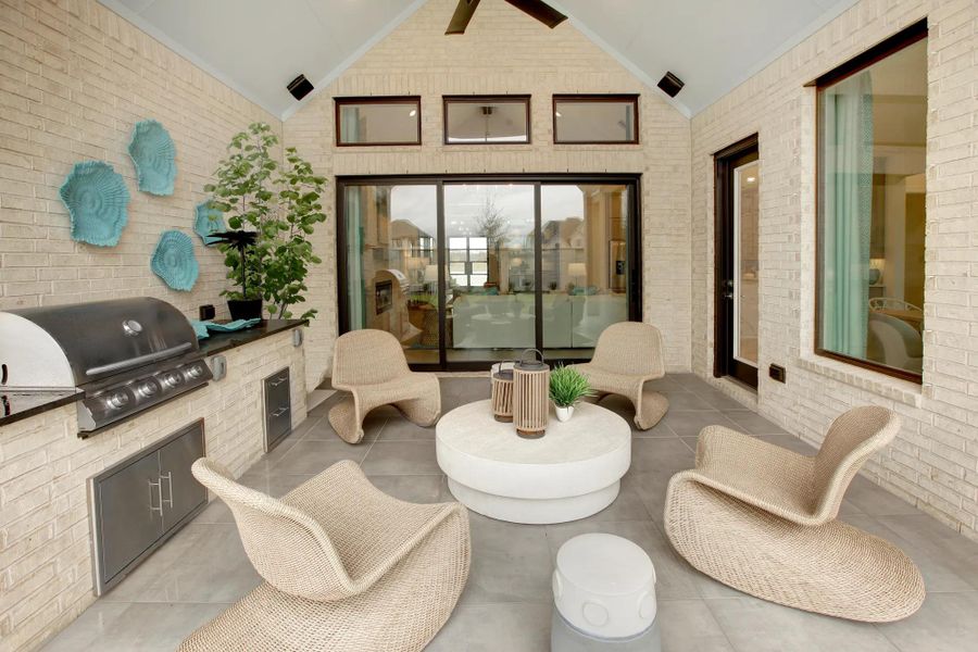 Eastland II Outdoor Living Area