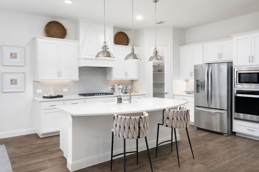 Lake Breeze,75166 Lake Breeze,75166