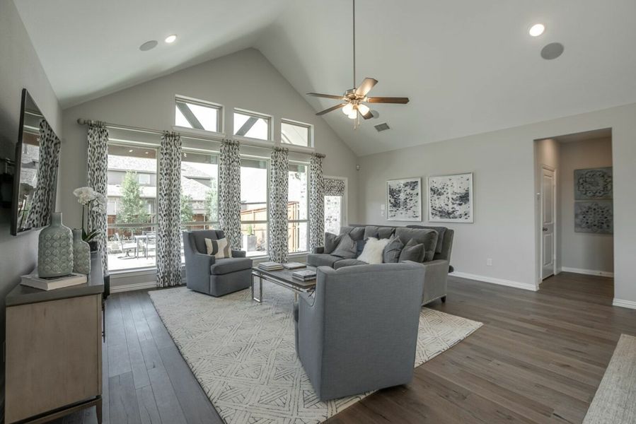 Image 6 of the Prairie View - 55s community in Frisco, TX.