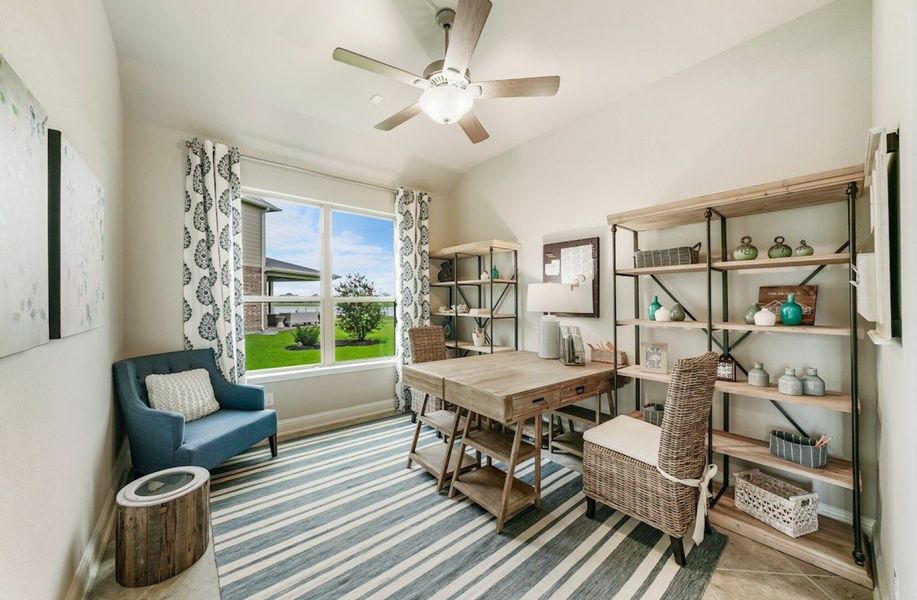 Image 7 of the Ashbel Cove at Baytown Crossings - Landmark Collection community in Baytown, TX.