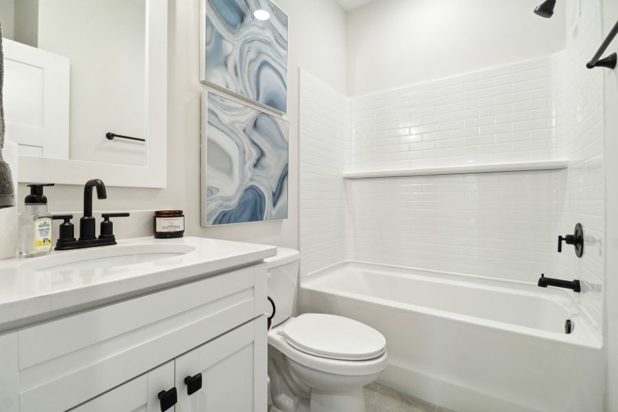 Wisteria II Bathroom