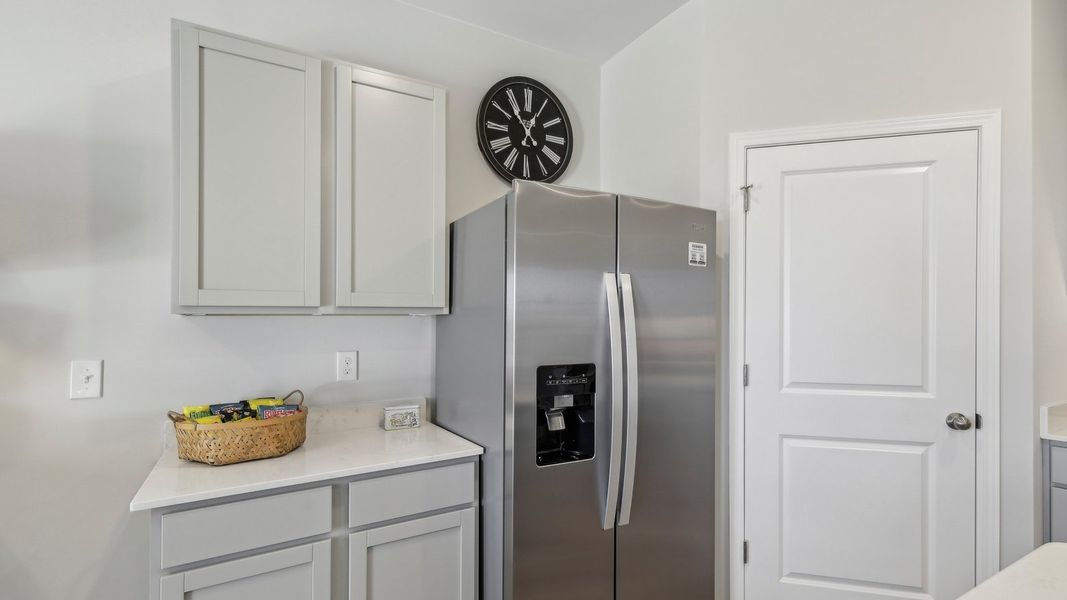 Furnished interior in a model home at CDJ Farms in Portland (Image 23).