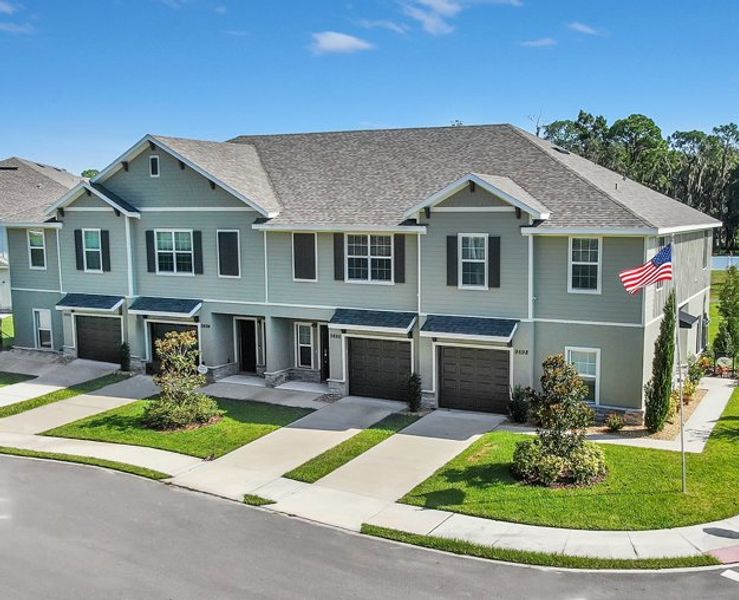 Front exterior of a home in the Lakeside Commons community, located in Plant City, FL (Image 7).
