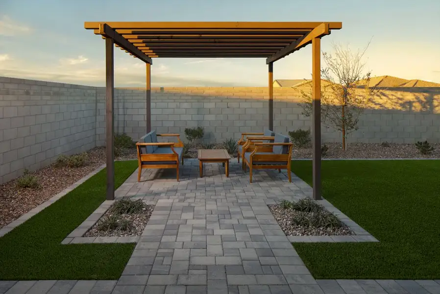 Exterior details of a home in Bella Vista Farms, San Tan Valley (Image 4).