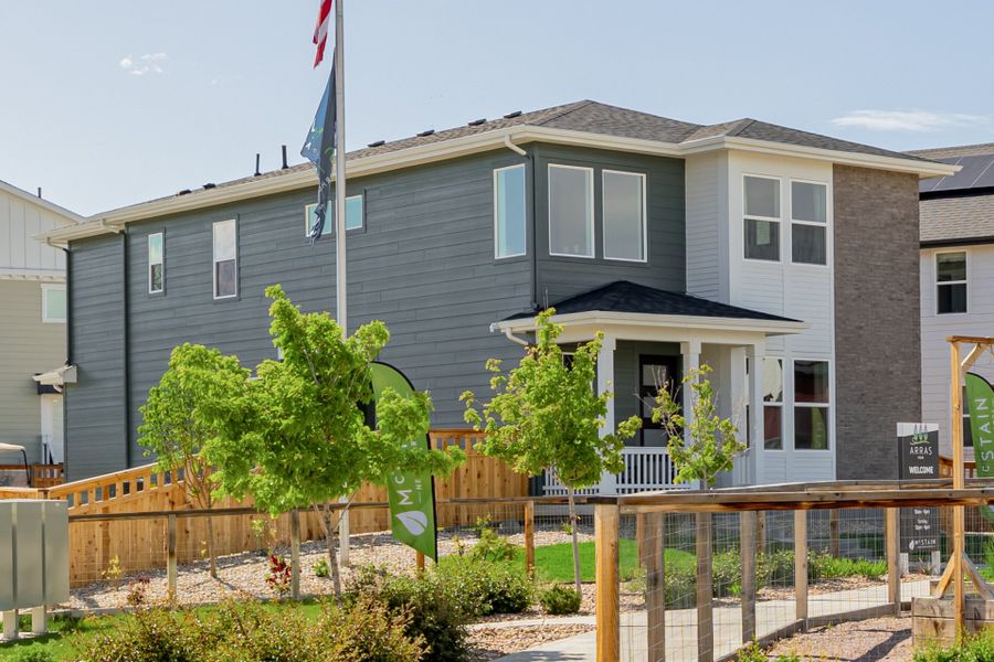 Exterior details of a home in Arras Park, Thornton (Image 25).