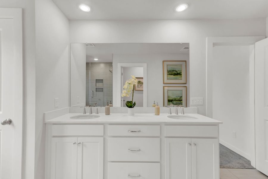 A Bright Bathroom Design with Double Sinks