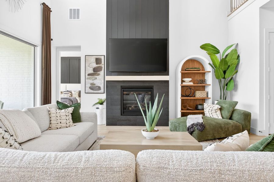 Furnished interior in a model home at Wildflower Ranch in Fort Worth (Image 58).