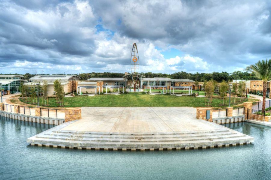 Community amenity available to residents of Meridiana in Manvel (Image 10).