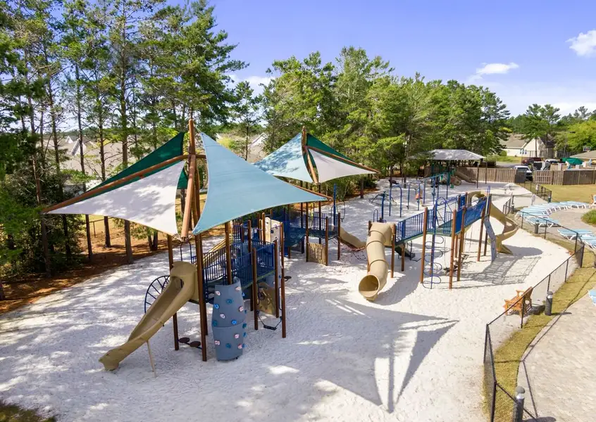 Community amenity available to residents of Bird Song at Hammock Bay in Freeport (Image 1).