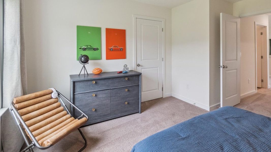 Furnished interior in a model home at Belhaven in Knoxville (Image 25). Furnished interior in a model home at Belhaven in Knoxville (Image 25).