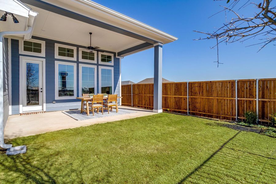 Front exterior of a home in the MidTowne community, located in Midlothian, TX (Image 8).