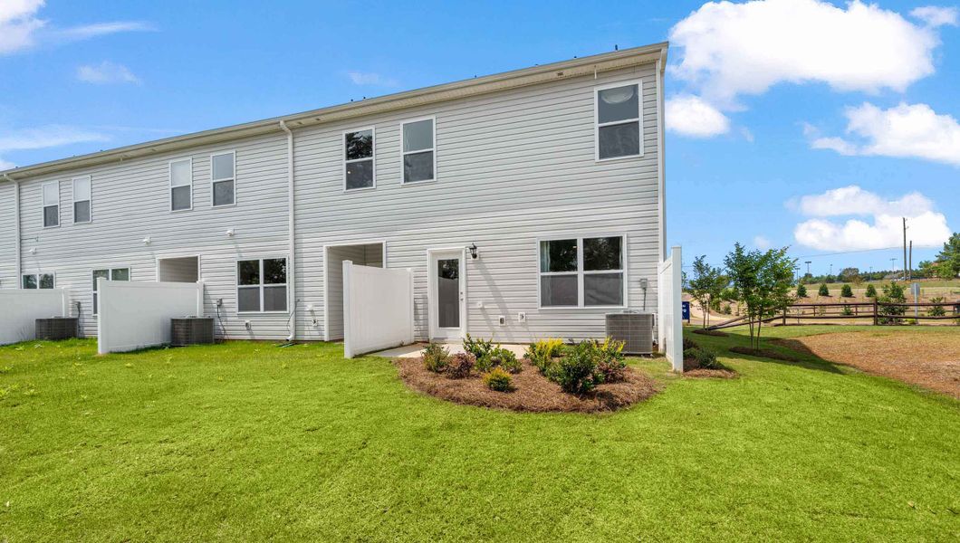 Exterior details of a home in Brookside Ridge Townhomes, Greer (Image 4).