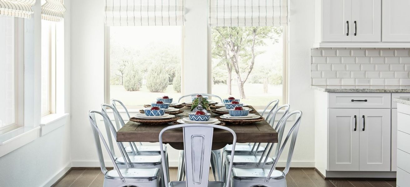 Image 4 of the Lakes of Bella Terra West community in Richmond, TX.