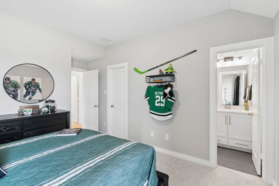 Furnished interior in a model home at Sweetgrass 65s in Haslet (Image 41).