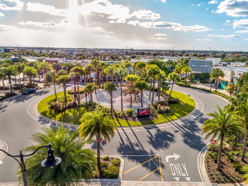 Image 15 of the Calabay Crossing community in Haines City, FL.
