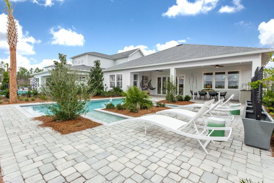 The stunning Pool and Sundeck of the Panama Model.