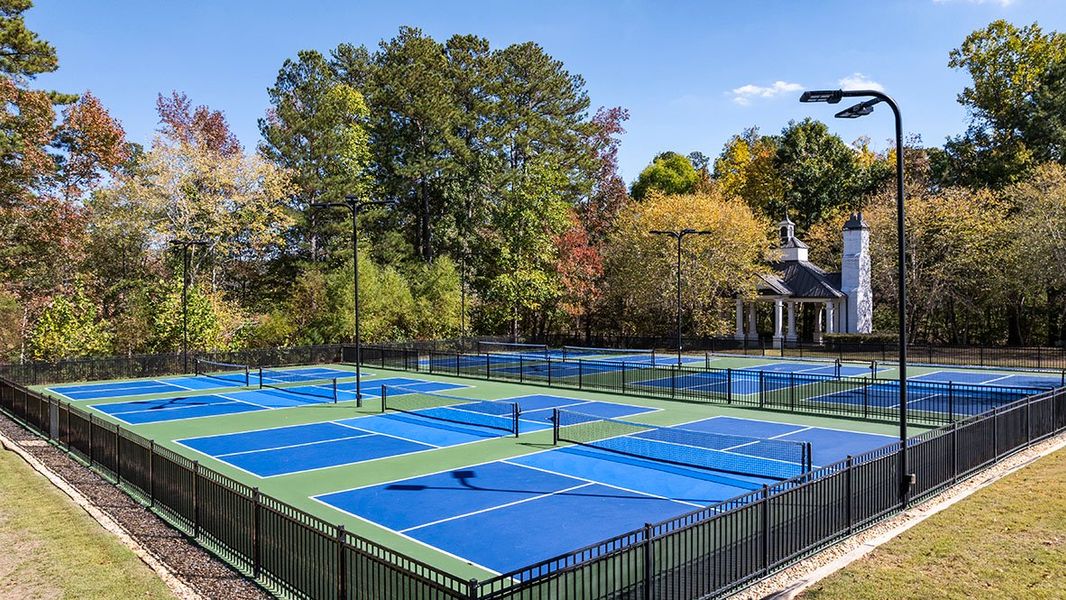 Community amenity available to residents of Hamptons at Riverwood East in Dallas (Image 4).