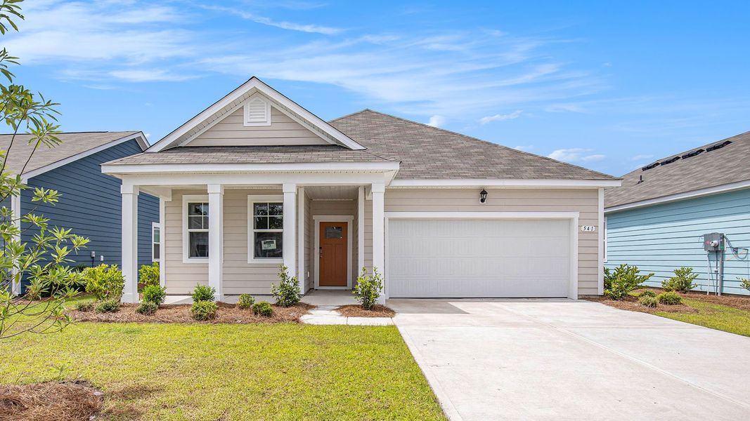 Front exterior of a home in the Hemingway Landing community, located in Conway, SC (Image 9).