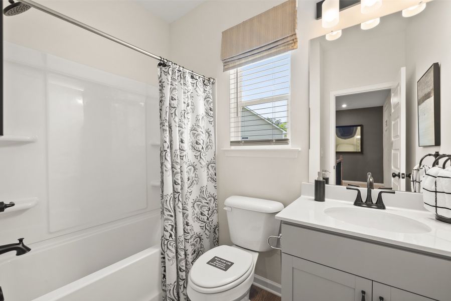Furnished interior in a model home at Crescent Towns in Riverdale (Image 20). Furnished interior in a model home at Crescent Towns in Riverdale (Image 20).
