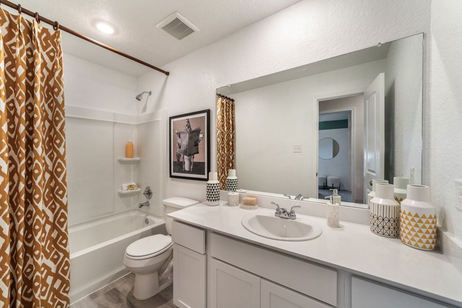 Willow Point - Vail - Secondary Bathroom