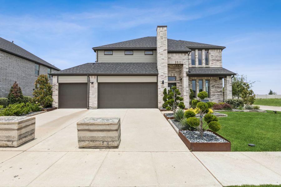 Lakehaven Wimbledon Model Home in Farmersville TX by Trophy Signature Homes