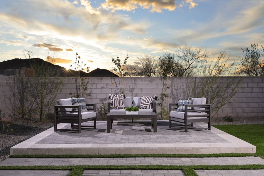 Exterior details of a home in Retreat at Aloravita, Peoria (Image 2). Exterior details of a home in Retreat at Aloravita, Peoria (Image 2).