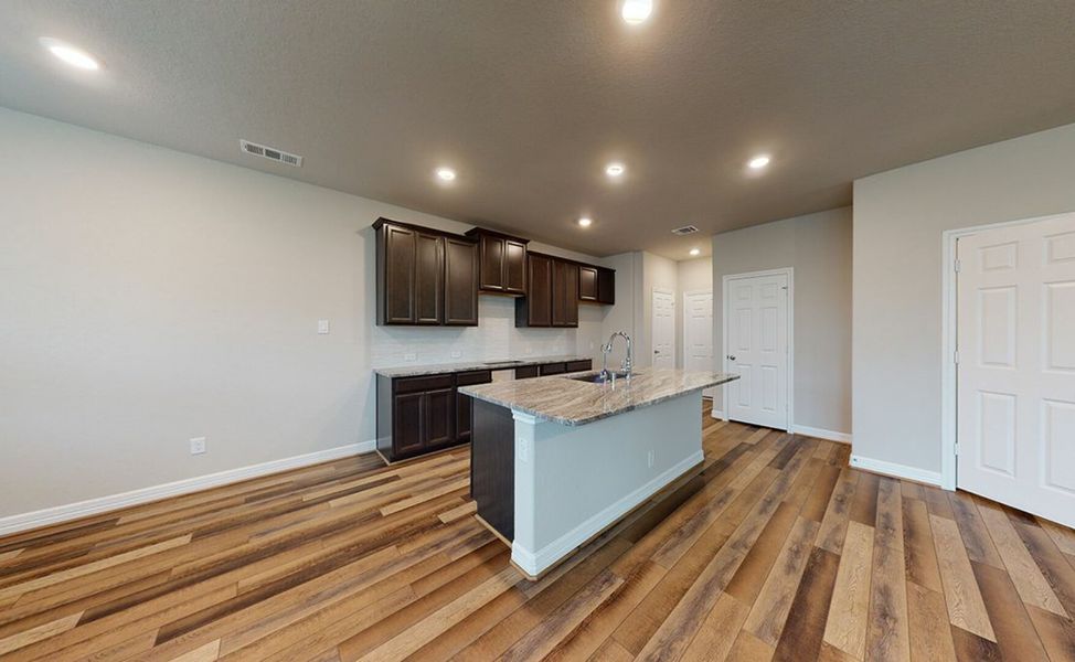 Image 12 of the Creekside Ranch community in Richmond, TX.