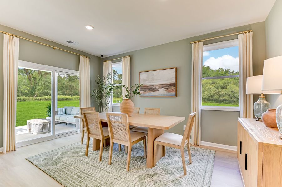 Dining areas to enjoy gatherings