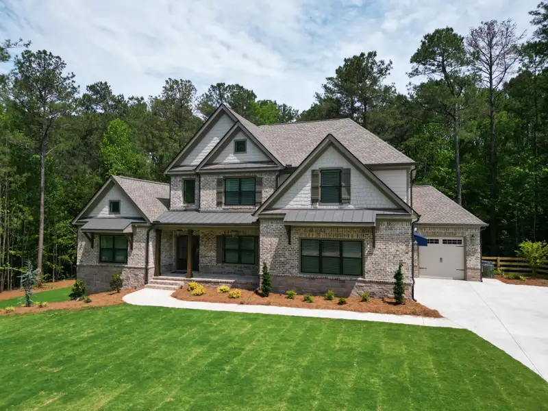 Front exterior of a home in the St. Regis community, located in Oxford, GA (Image 2).