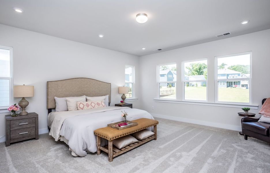 Image 19 of the Johnson Pond community in Fuquay Varina, NC. Image 19 of the Johnson Pond community in Fuquay Varina, NC.