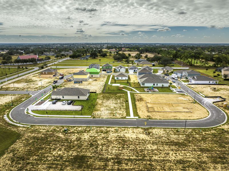 Image 4 of the Calabay Crossing community in Haines City, FL.