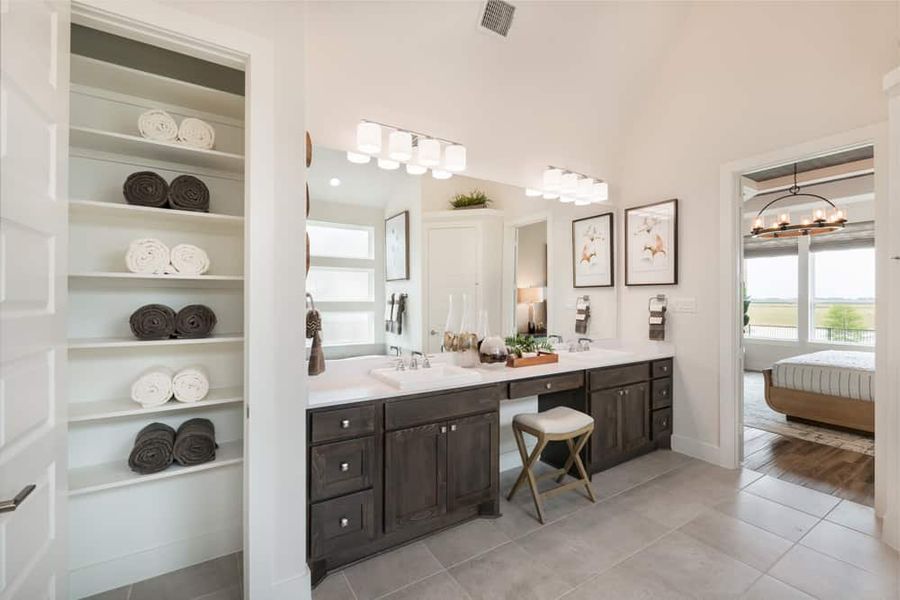 Image 14 of the LakeHouse 70 community in Katy, TX.