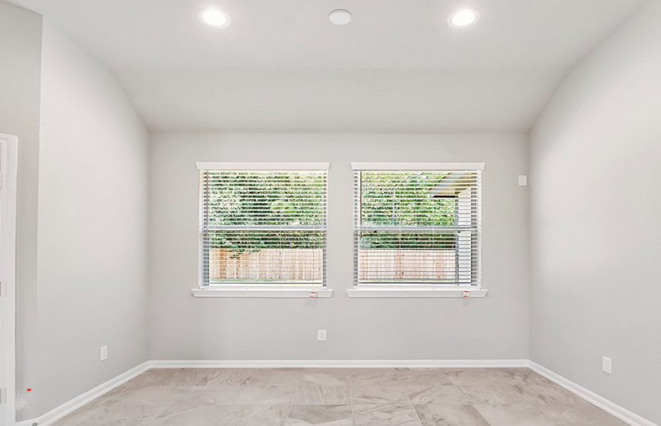 Image 12 of the Hunters Creek Estates community in Baytown, TX.