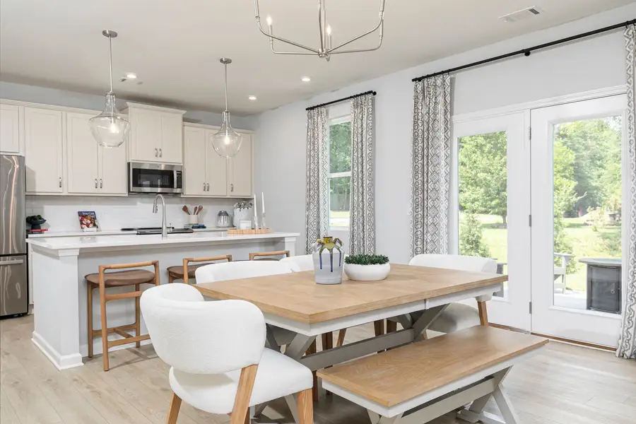Open and spacious main-level, perfect for entertaining Open and spacious main-level, perfect for entertaining