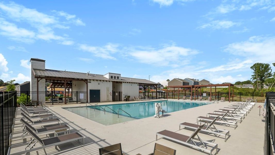 Community amenity available to residents of Lakestone in Woodruff (Image 3).