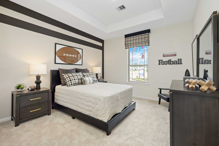 Deer Pines Model - Secondary Bedroom