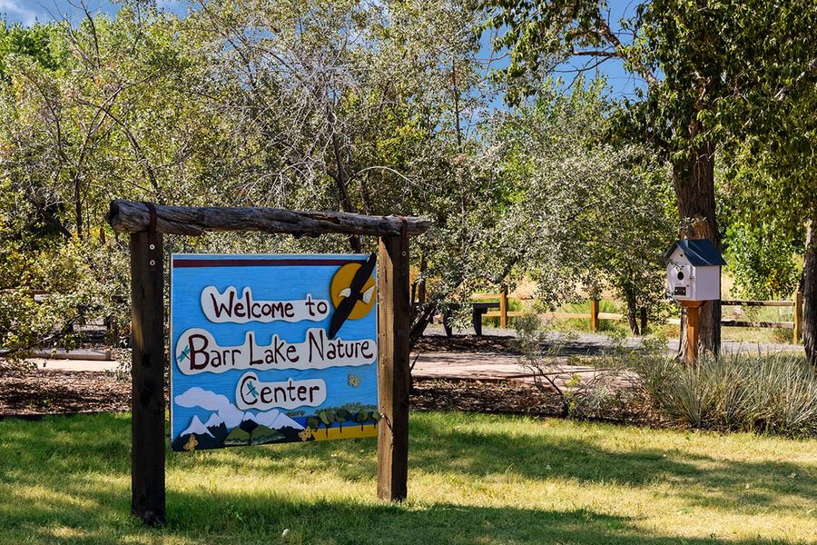 Short drive to Barr Lake Nature Center