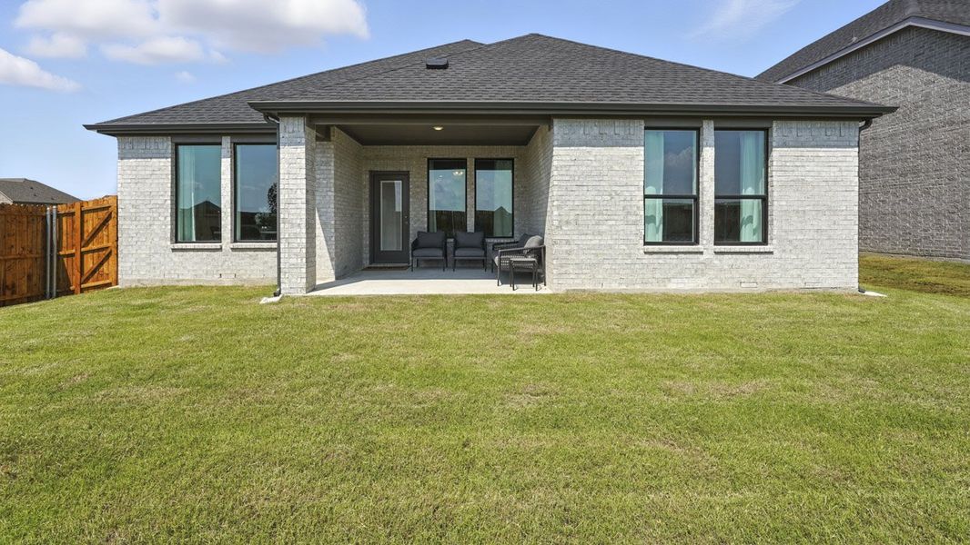 Front exterior of a home in the Morning Ridge community, located in Princeton, TX (Image 13).