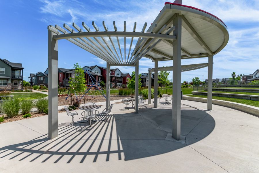 Image 27 of the Arras Park community in Thornton, CO.