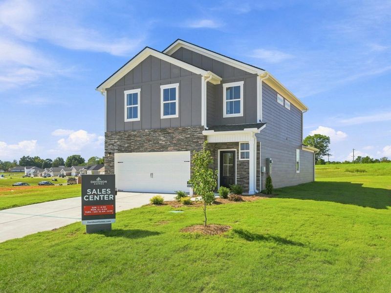 Front exterior of a home in the Bailey Park community, located in Fayetteville, TN (Image 10).