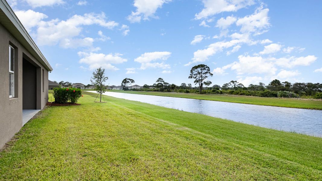 Exterior details of a home in Crystal Bay Estates, Grant-Valkaria (Image 14).