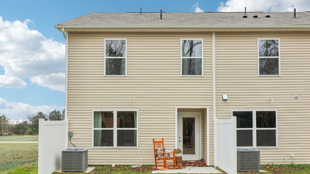 Exterior details of a home in Saddle Trace Townhomes, Lewisburg (Image 3). Exterior details of a home in Saddle Trace Townhomes, Lewisburg (Image 3).