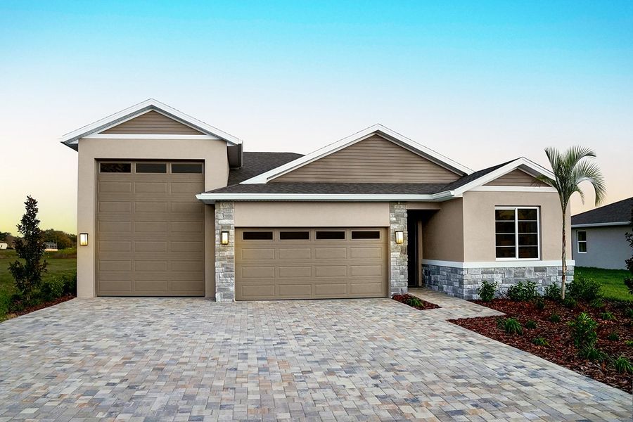 Front exterior of a home in the Glen Lakes community, located in Spring Hill, FL (Image 4). Front exterior of a home in the Glen Lakes community, located in Spring Hill, FL (Image 4).