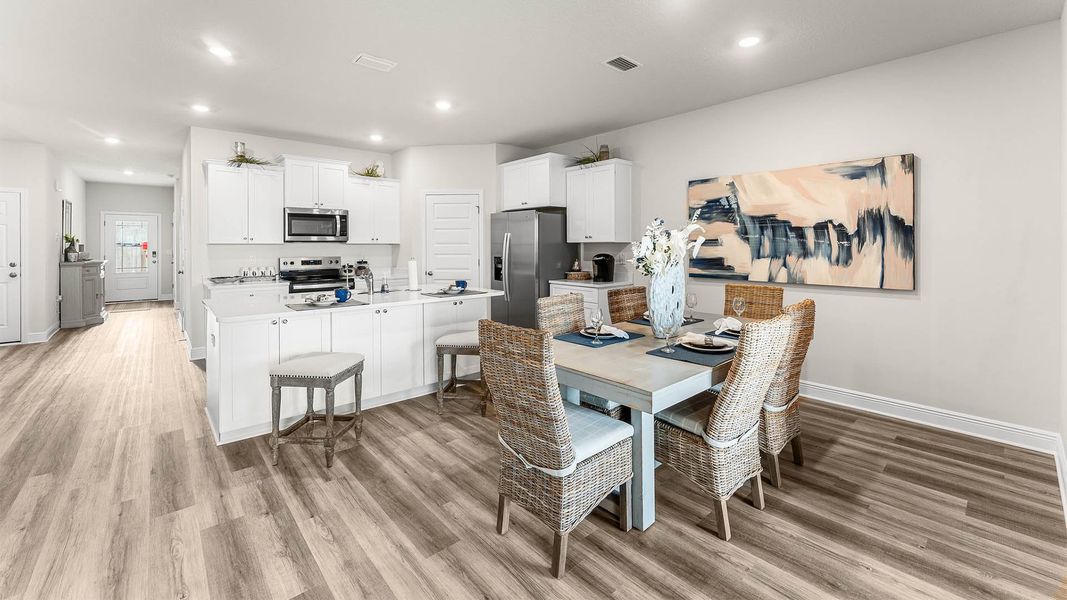 Furnished interior in a model home at Titus Park in Panama City (Image 7).